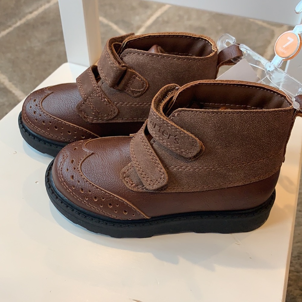 Carter’s Boys Dress Boots with Velcro Closure size 7 NWT - Picture 4 of 7